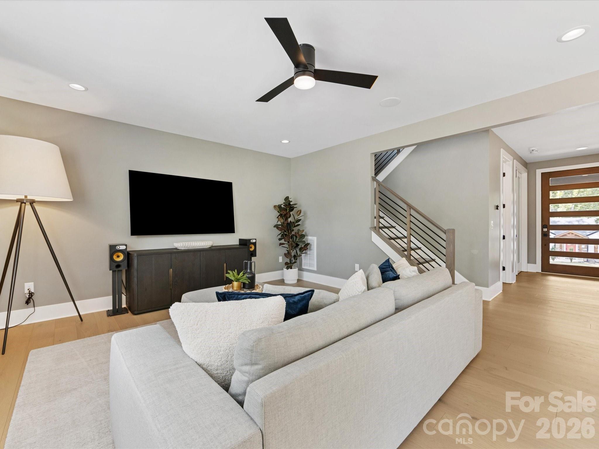 Villa Heights - Residential