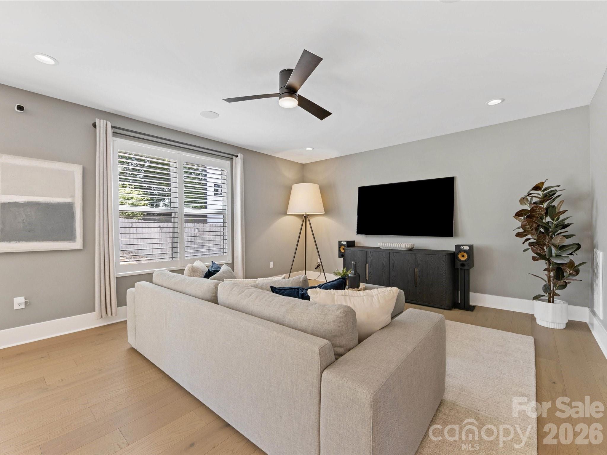 Villa Heights - Residential