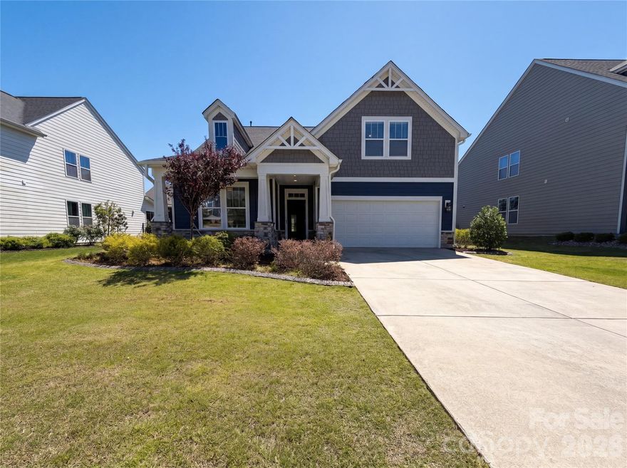 Come see 1321 Fishing Creek Rd, a well-structured residence featuring a functional layout. The property includes a comforting fireplace. Its kitchen is equipped with all stainless steel appliances and contains a central kitchen island. The primary bathroom provides double sinks along with a separate tub and shower for convenience. An inviting covered patio extends the living space outdoors. This well-appointed property blends style and ease.. Included 100-Day Home Warranty with buyer activation