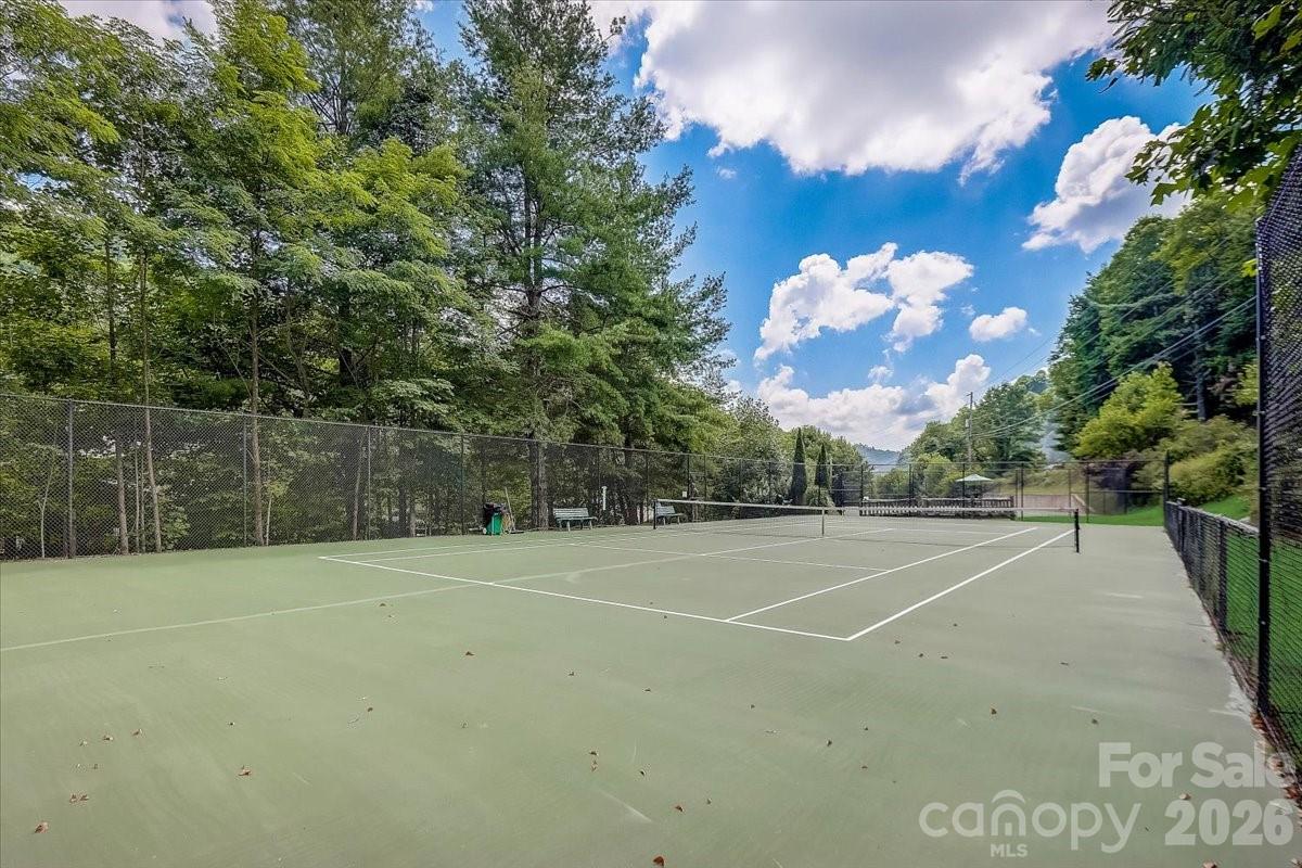 Wolf Laurel - Residential