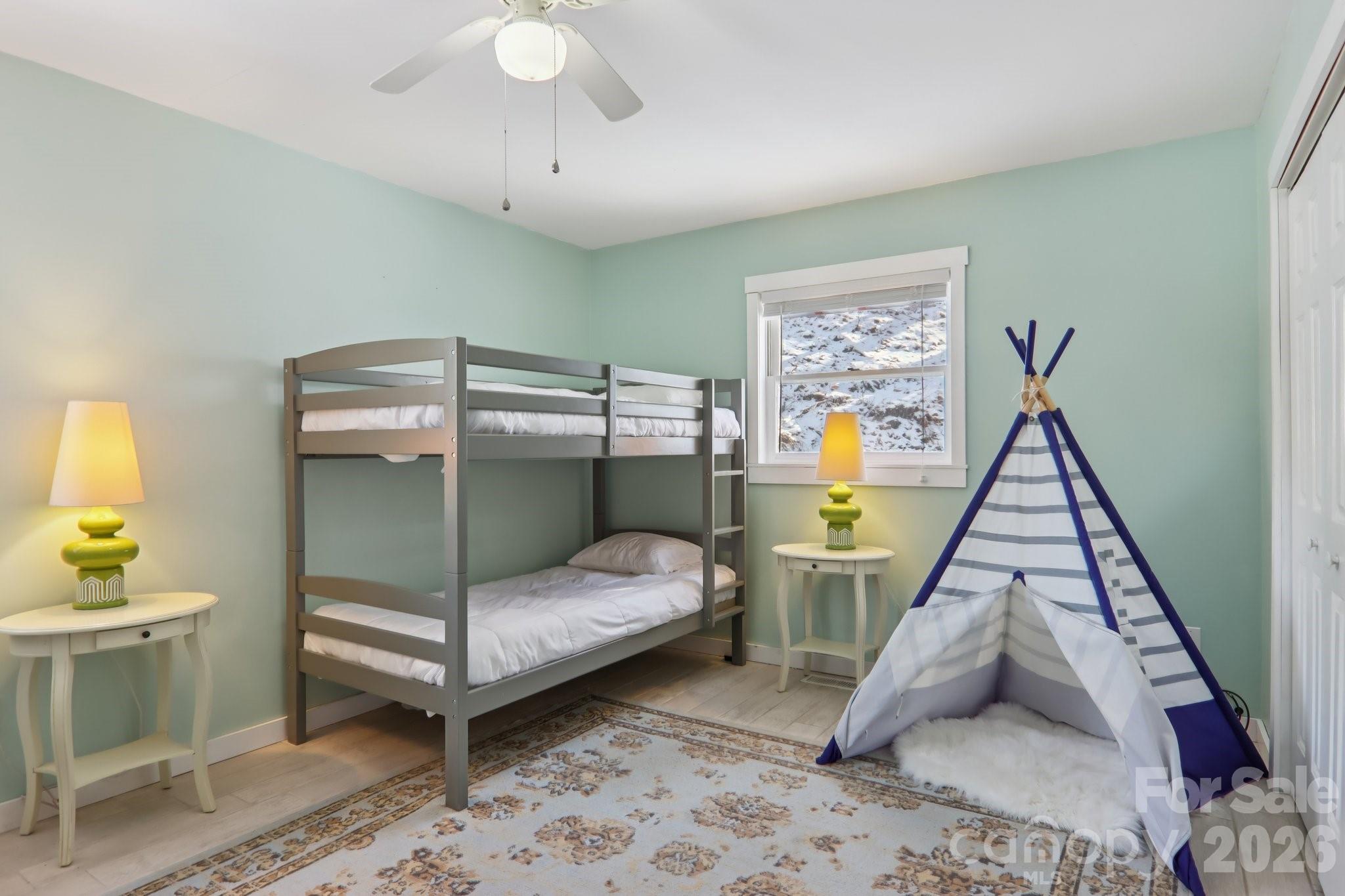 Wolf Laurel - Residential