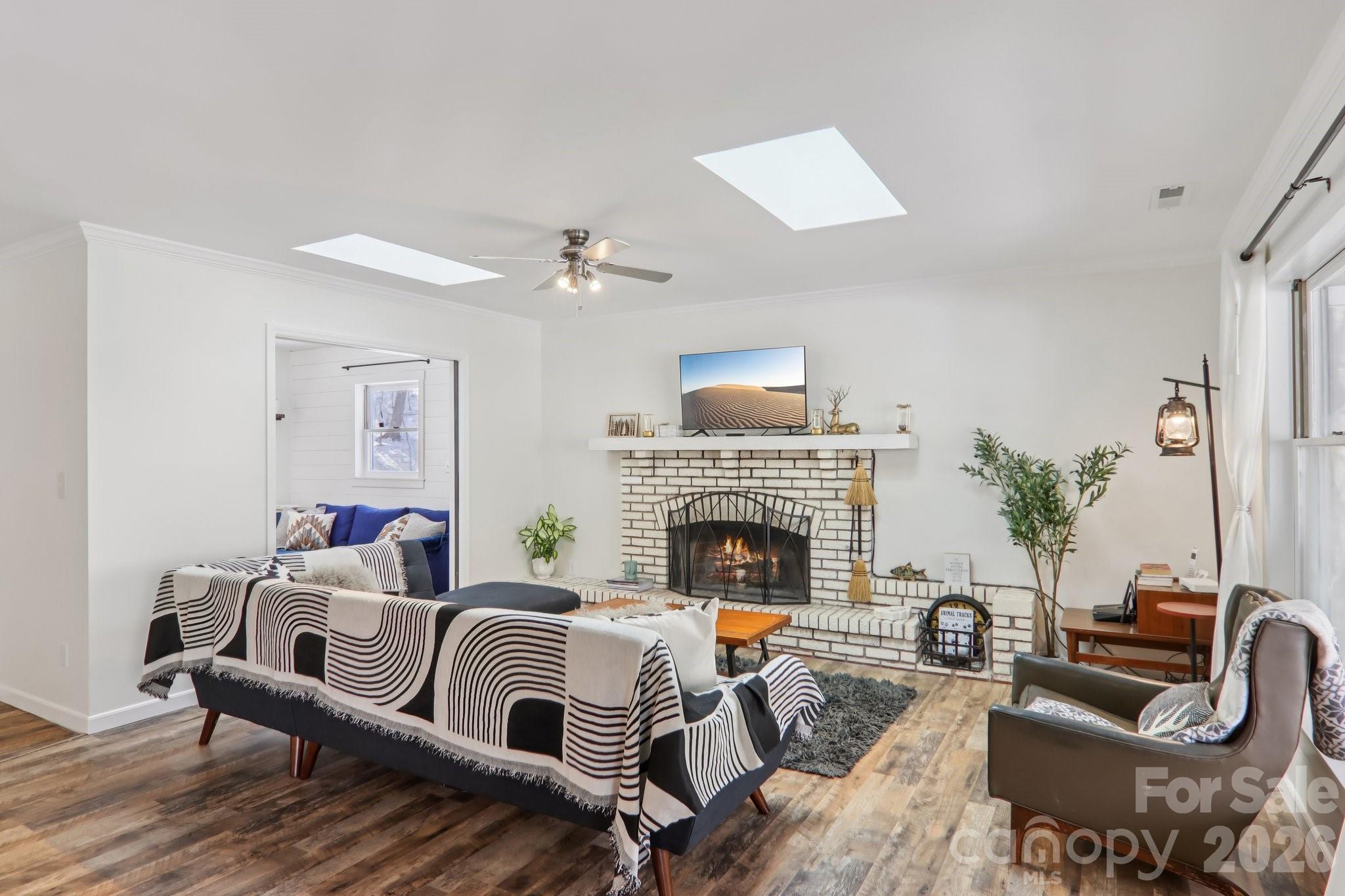 210 Spring Valley Drive 624 & 625