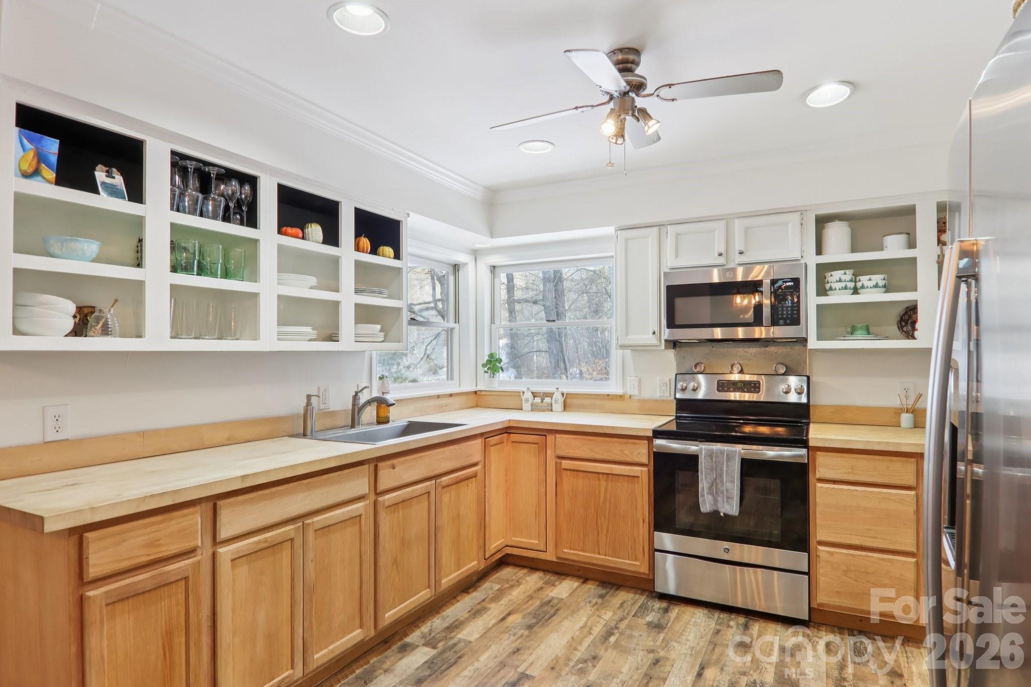 Wolf Laurel - Residential