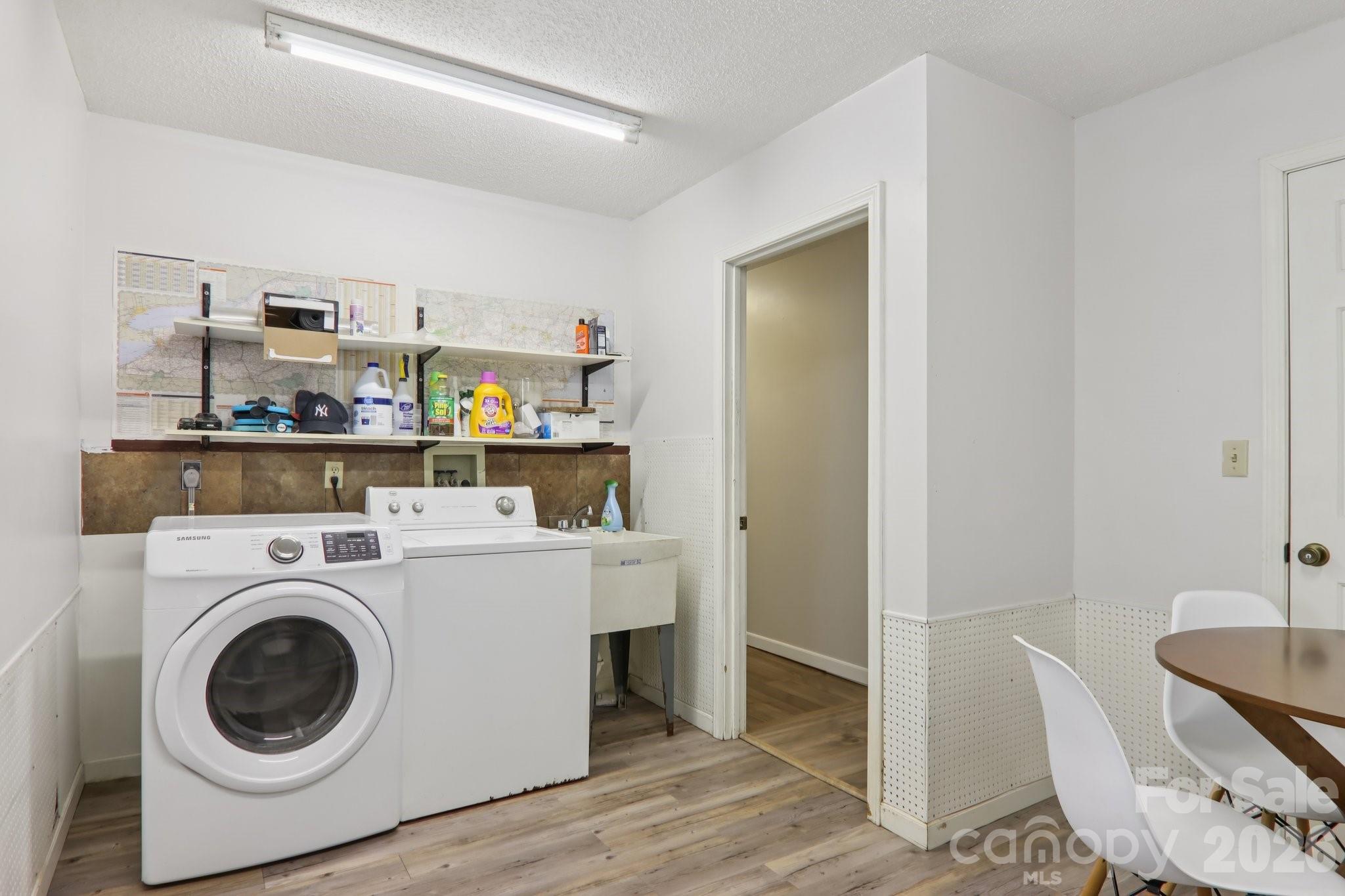 Wolf Laurel - Residential