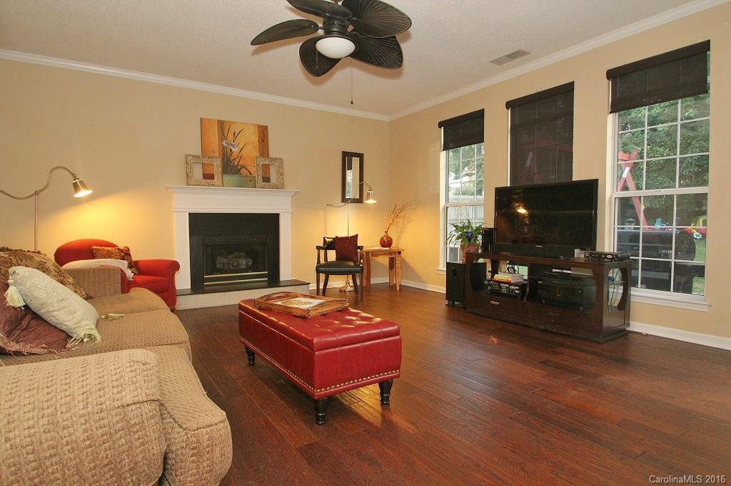 Wiltshire Manor - Residential