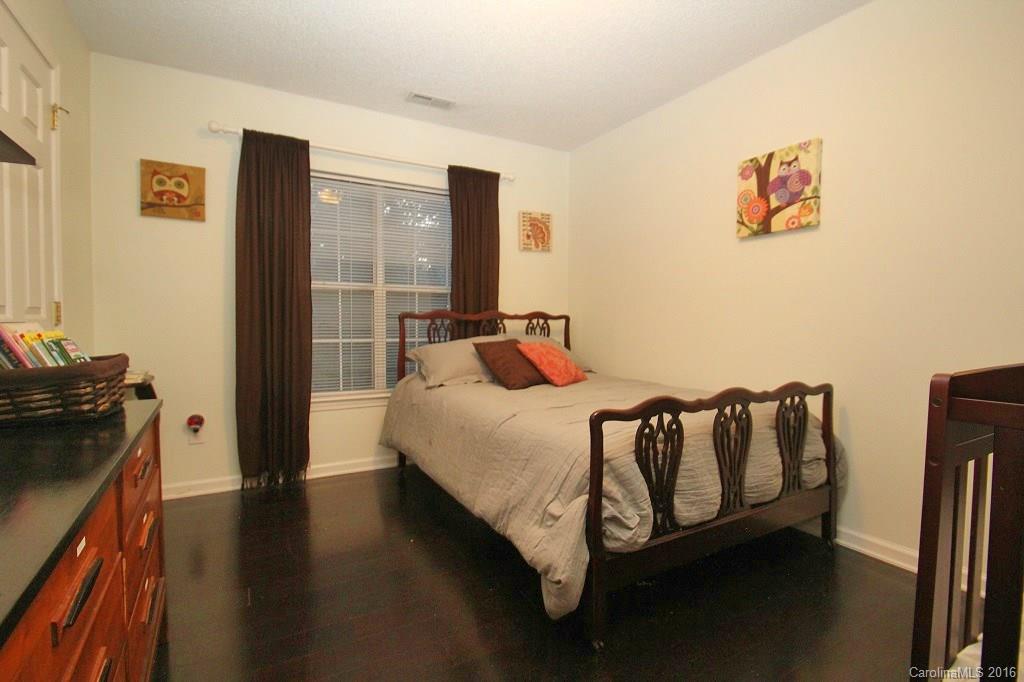 Wiltshire Manor - Residential