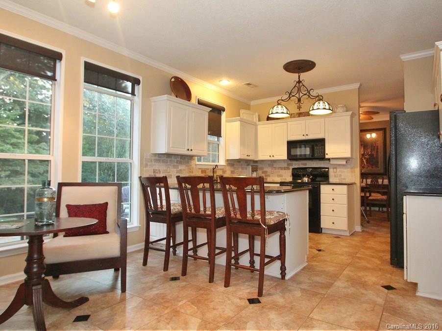 Wiltshire Manor - Residential