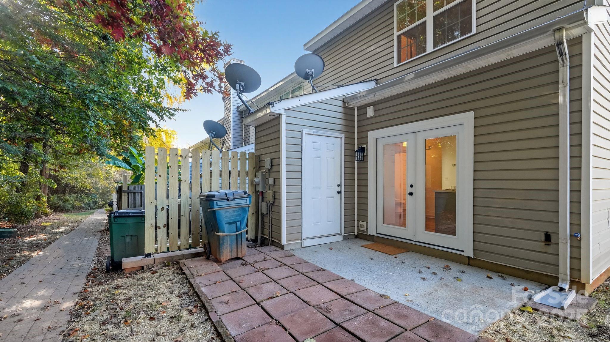 Huntington Ridge - Residential