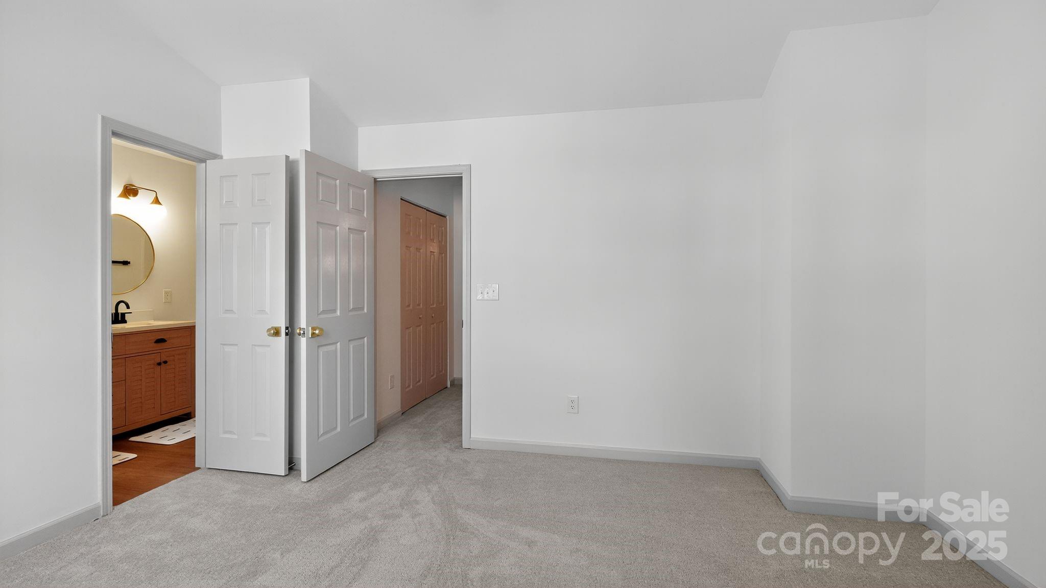 Huntington Ridge - Residential