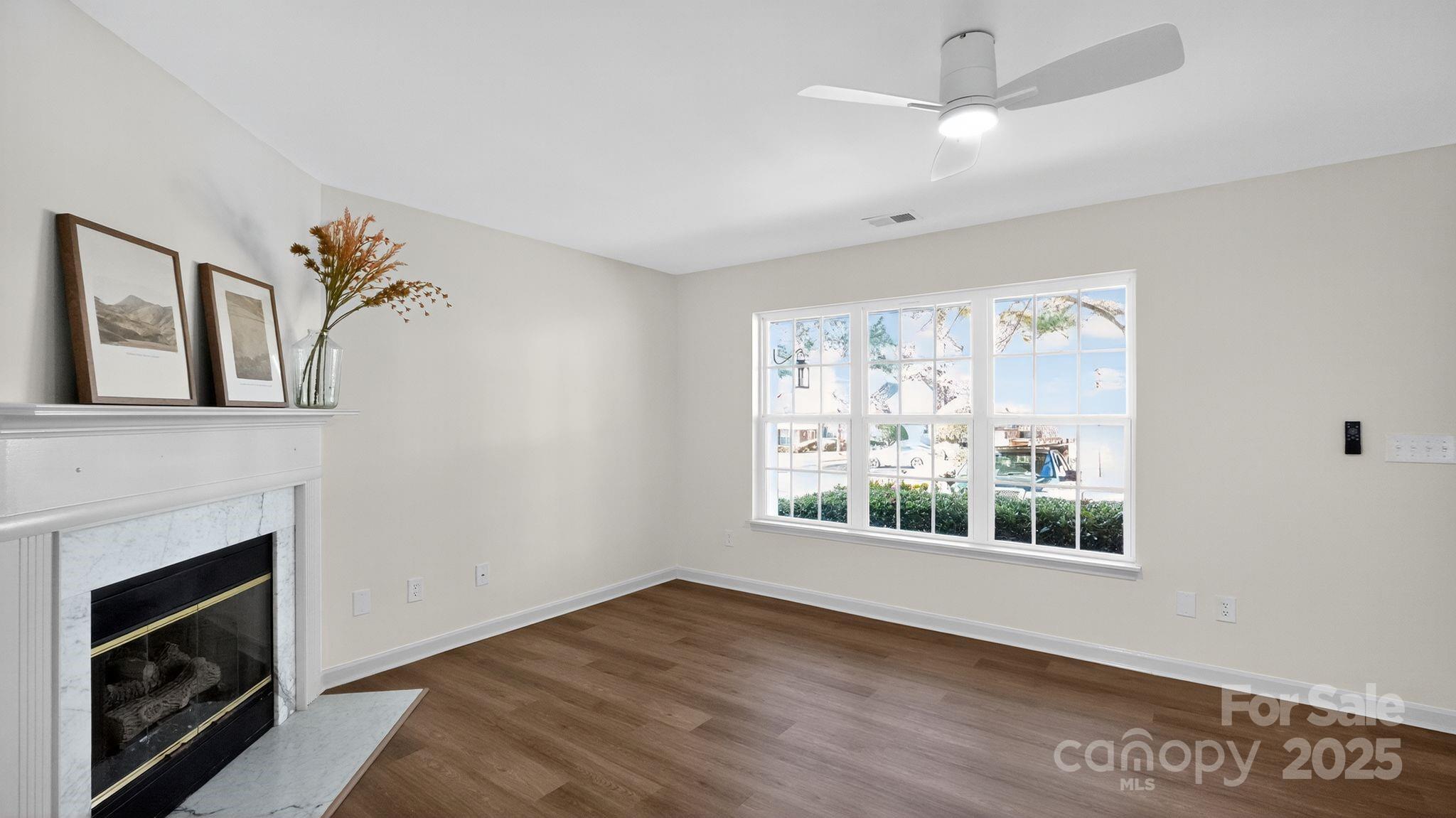 Huntington Ridge - Residential