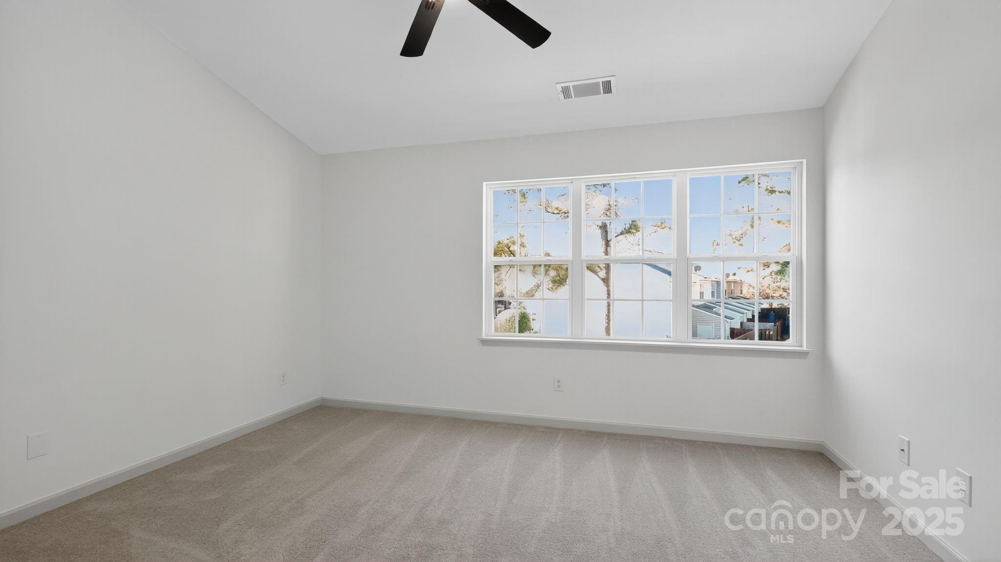 Huntington Ridge - Residential