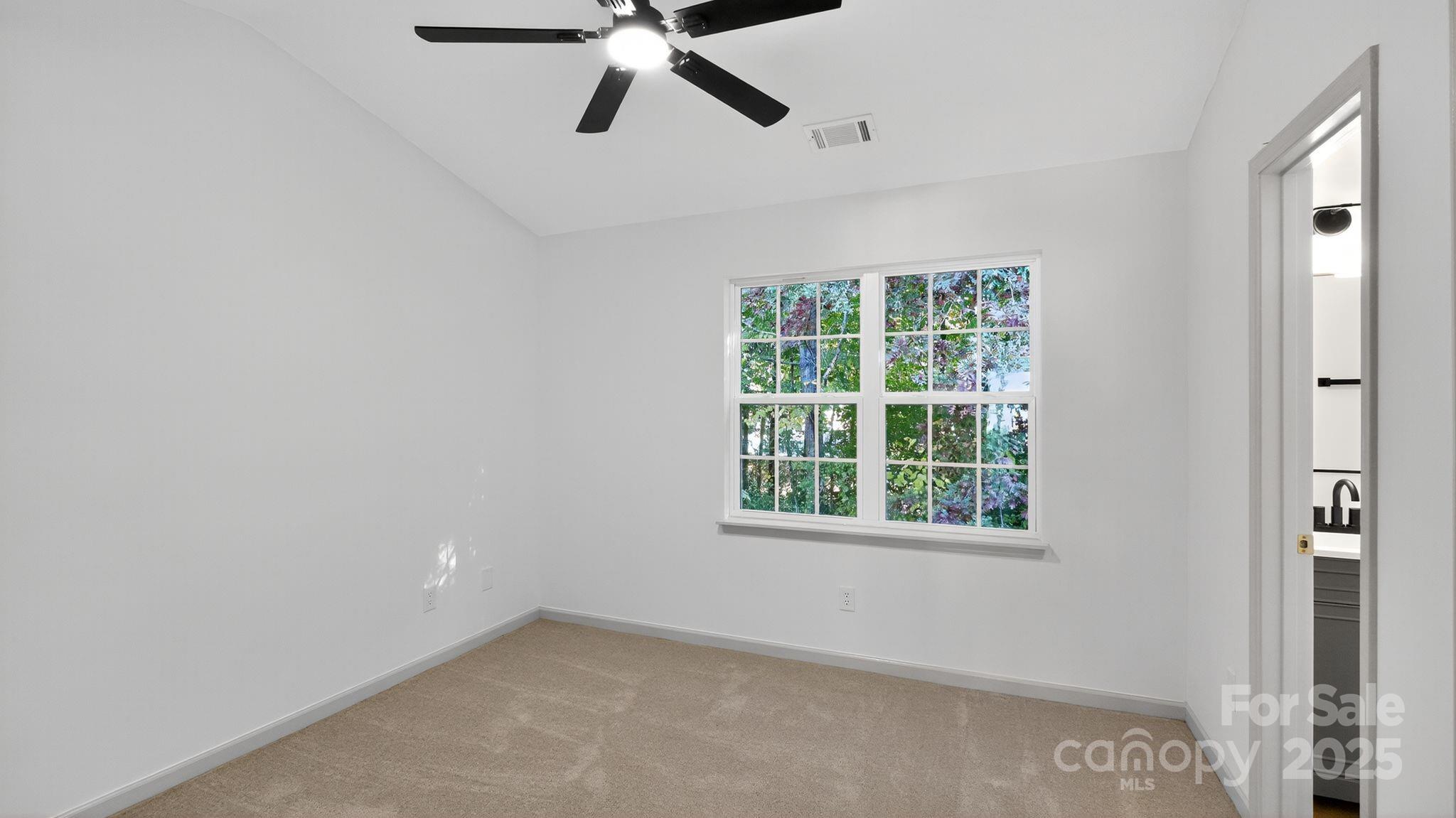 Huntington Ridge - Residential