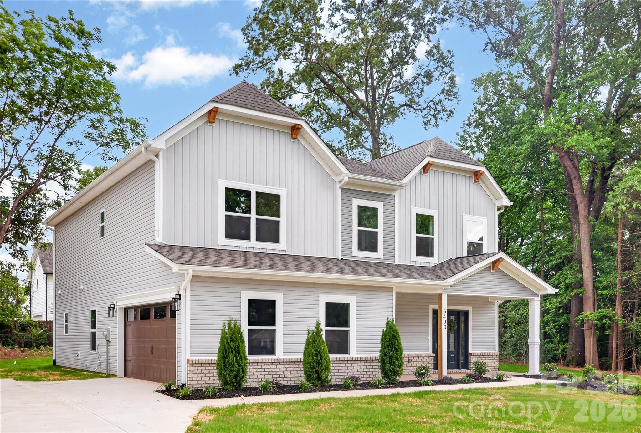 9006 Pinenoll Lane