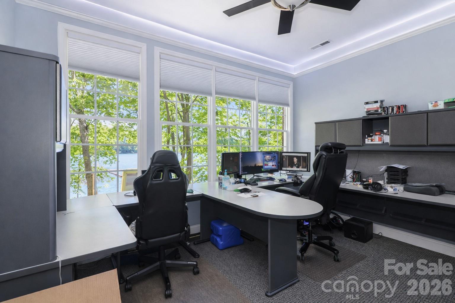 Pinnacle Shores - Residential