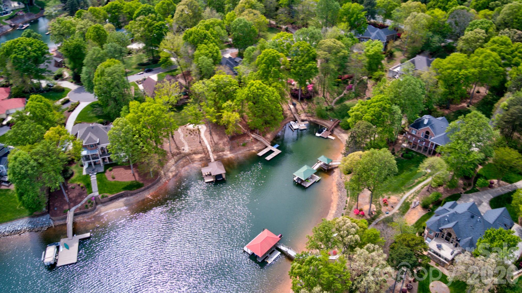 Pinnacle Shores - Residential