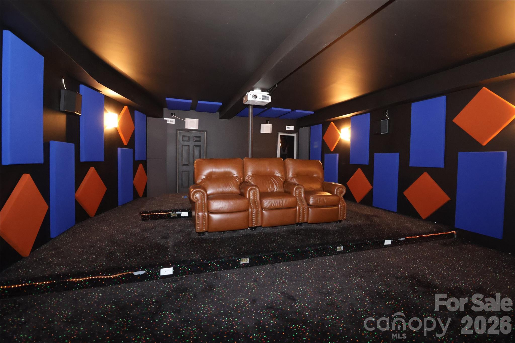 Pinnacle Shores - Residential