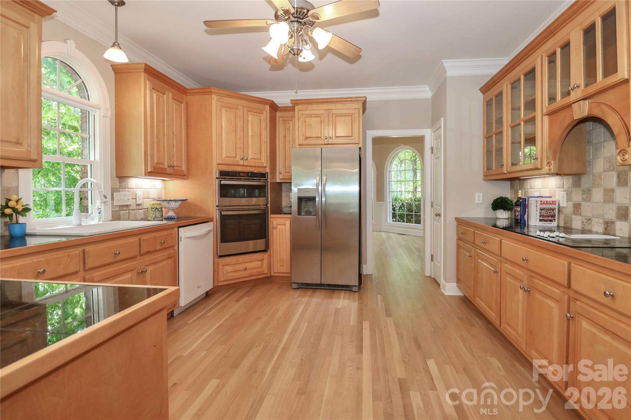 Pinnacle Shores - Residential