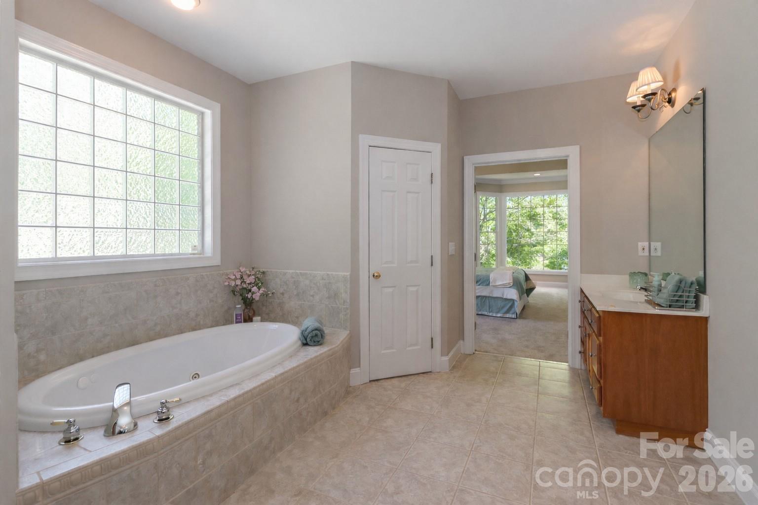 Pinnacle Shores - Residential