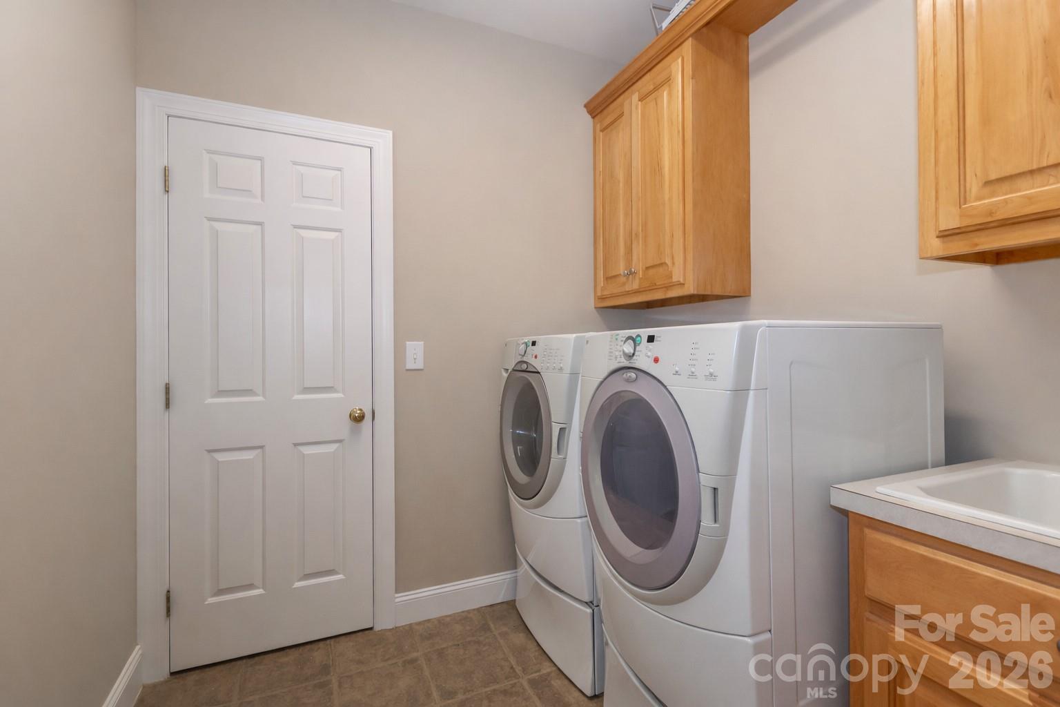 Pinnacle Shores - Residential