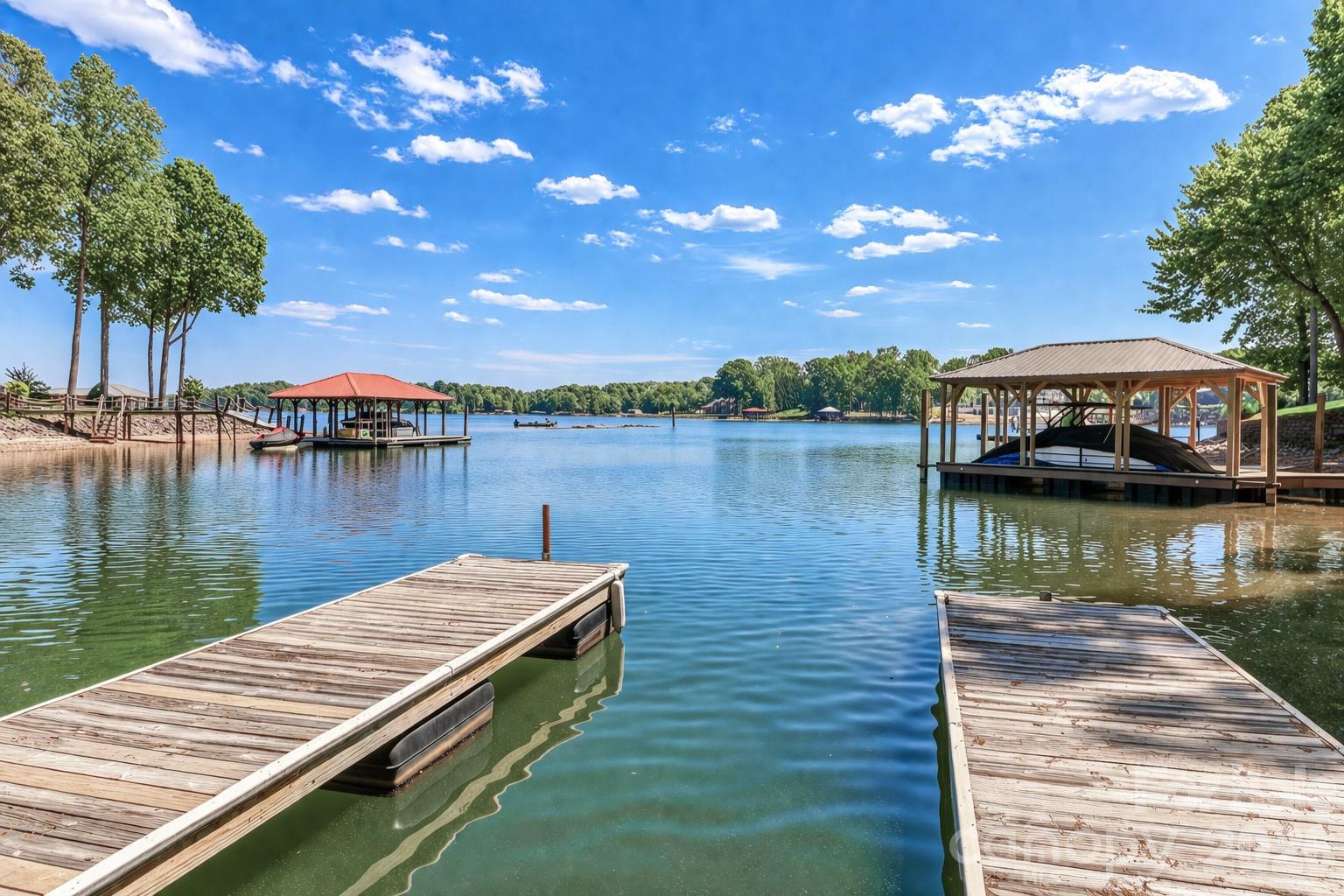 Pinnacle Shores - Residential