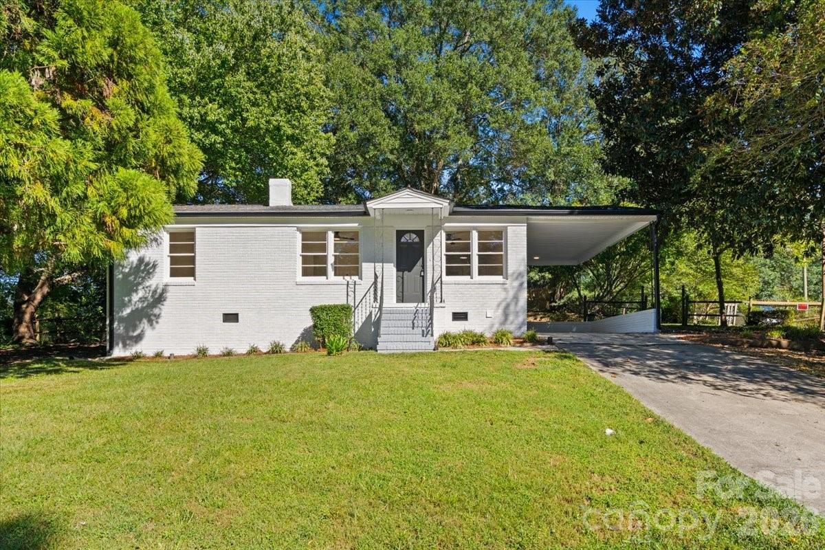 2700 Douglas Drive