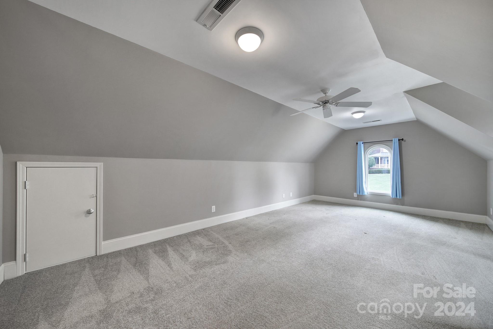 Beacon Knoll - Residential