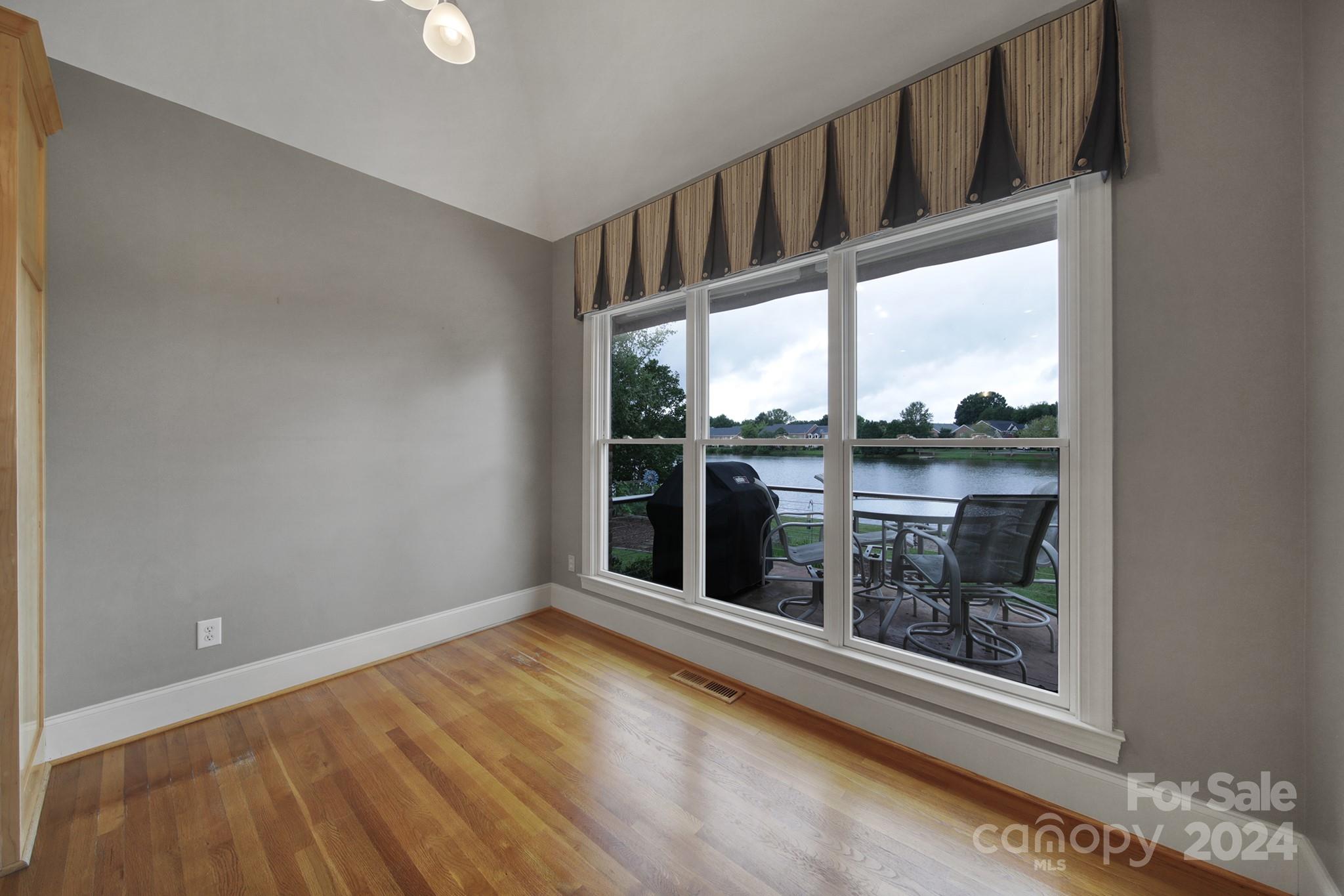 Beacon Knoll - Residential