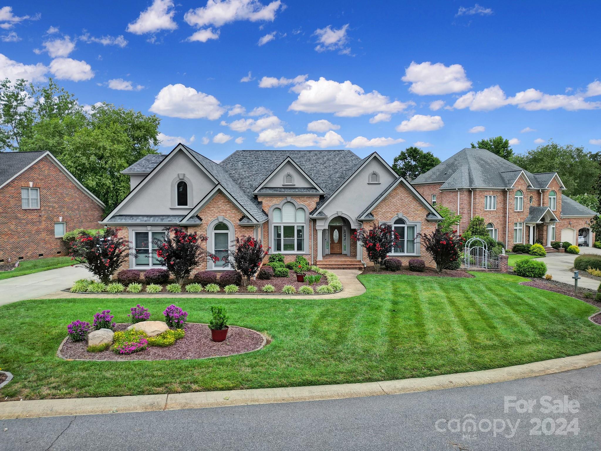 Beacon Knoll - Residential