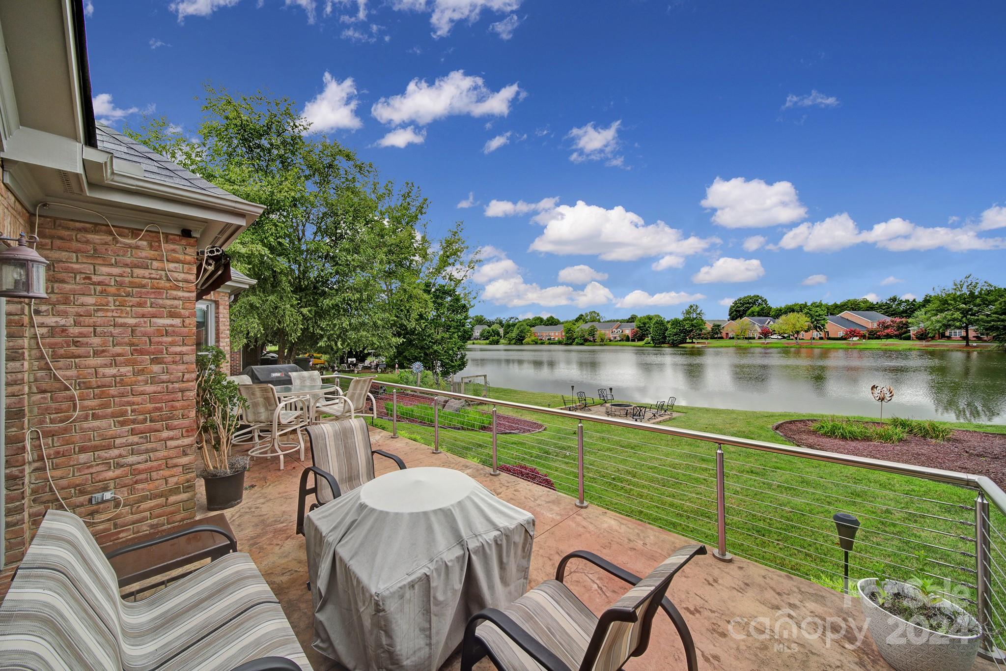 Beacon Knoll - Residential