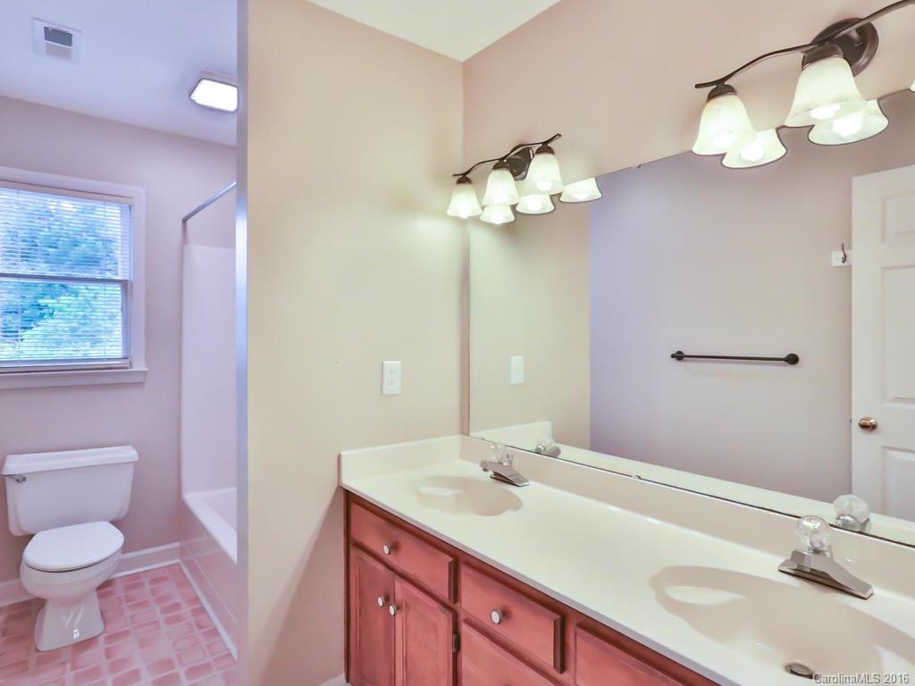 Carolando - Residential