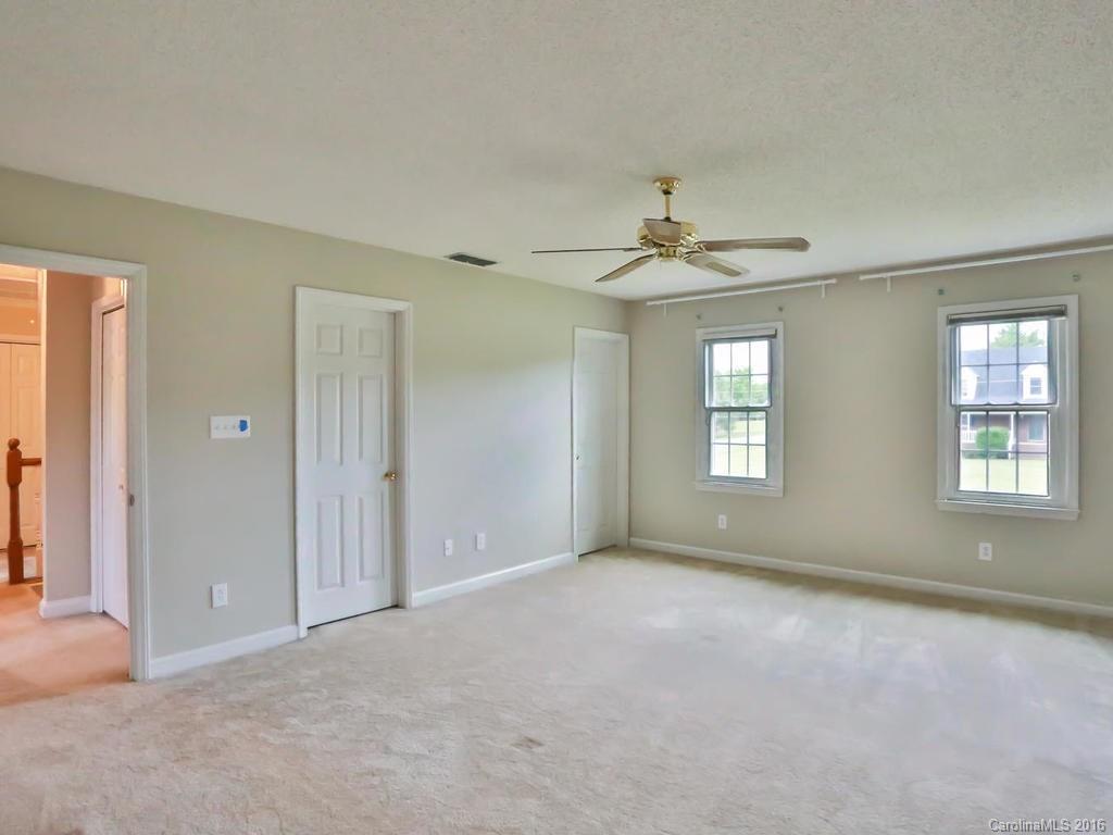 Carolando - Residential