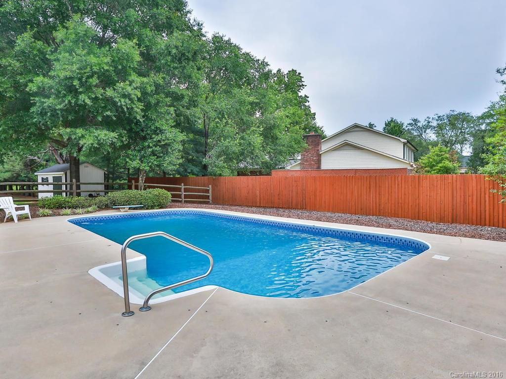 Carolando - Residential