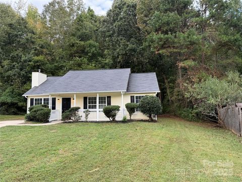 3403 Fernstone Circle Charlotte NC 28227
