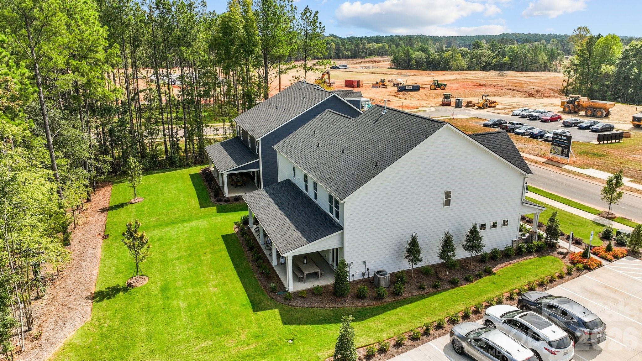 Lakeside Glen - Residential