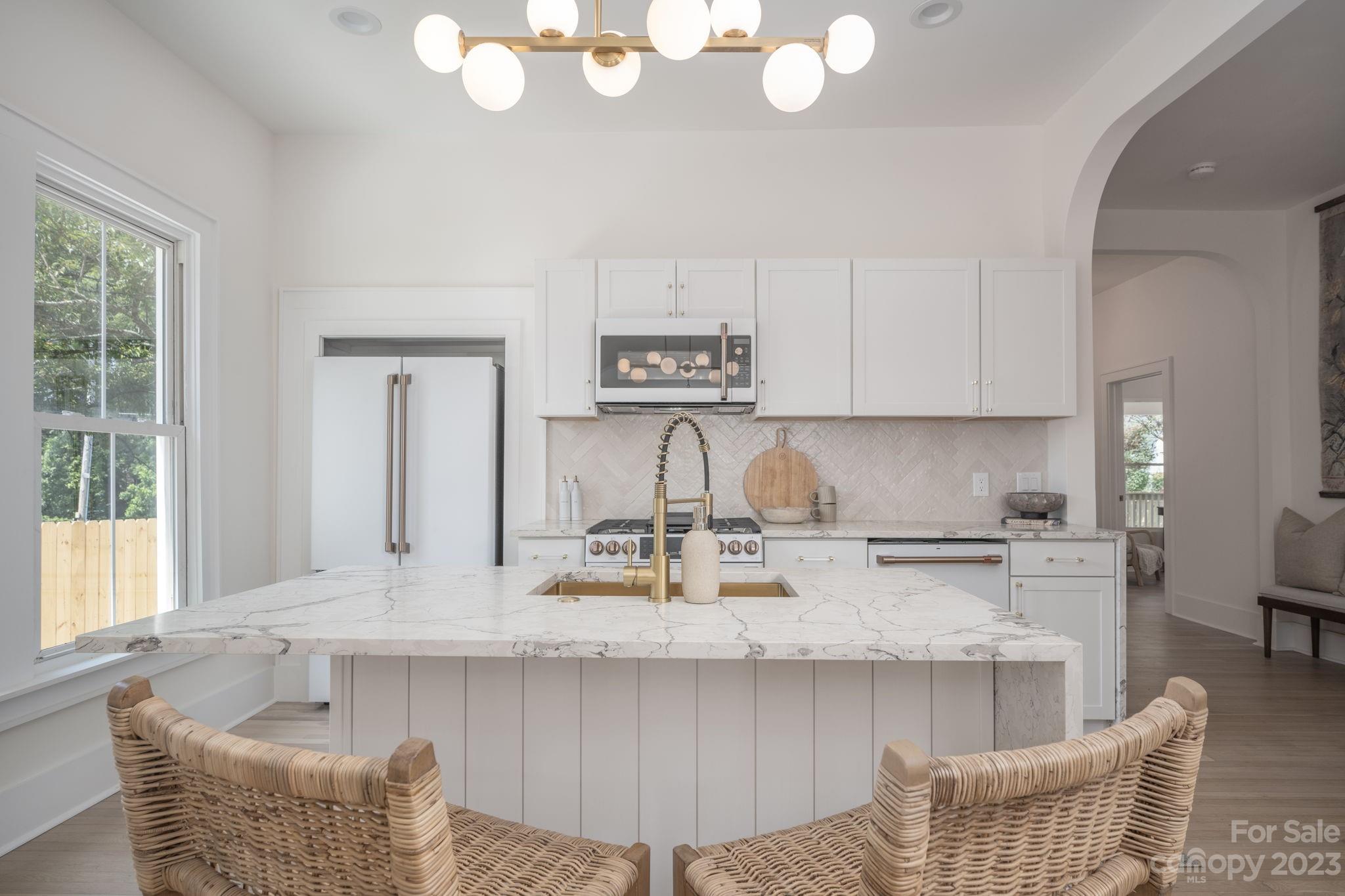 Villa Heights - Residential