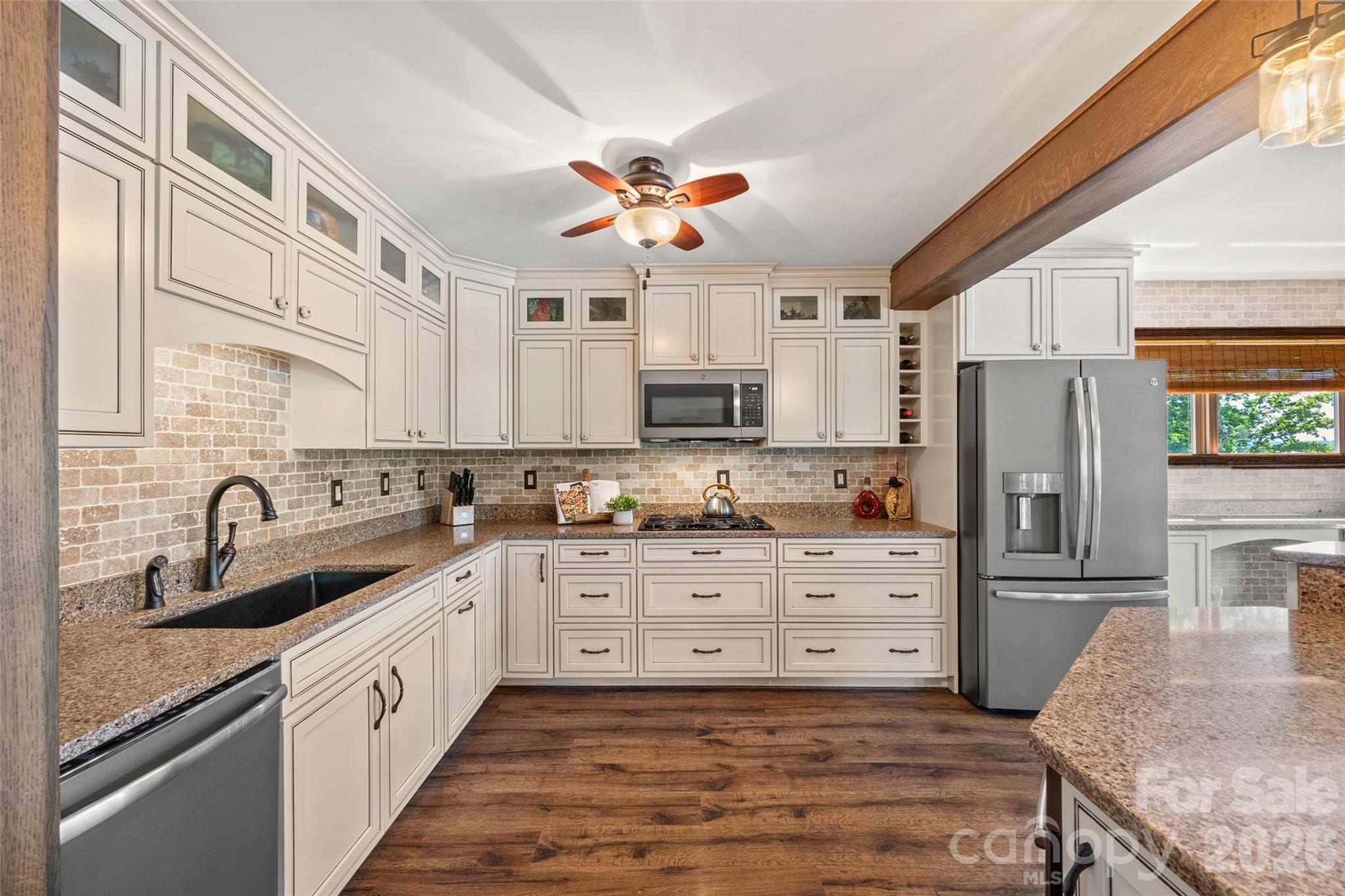 Tega Cay - Residential