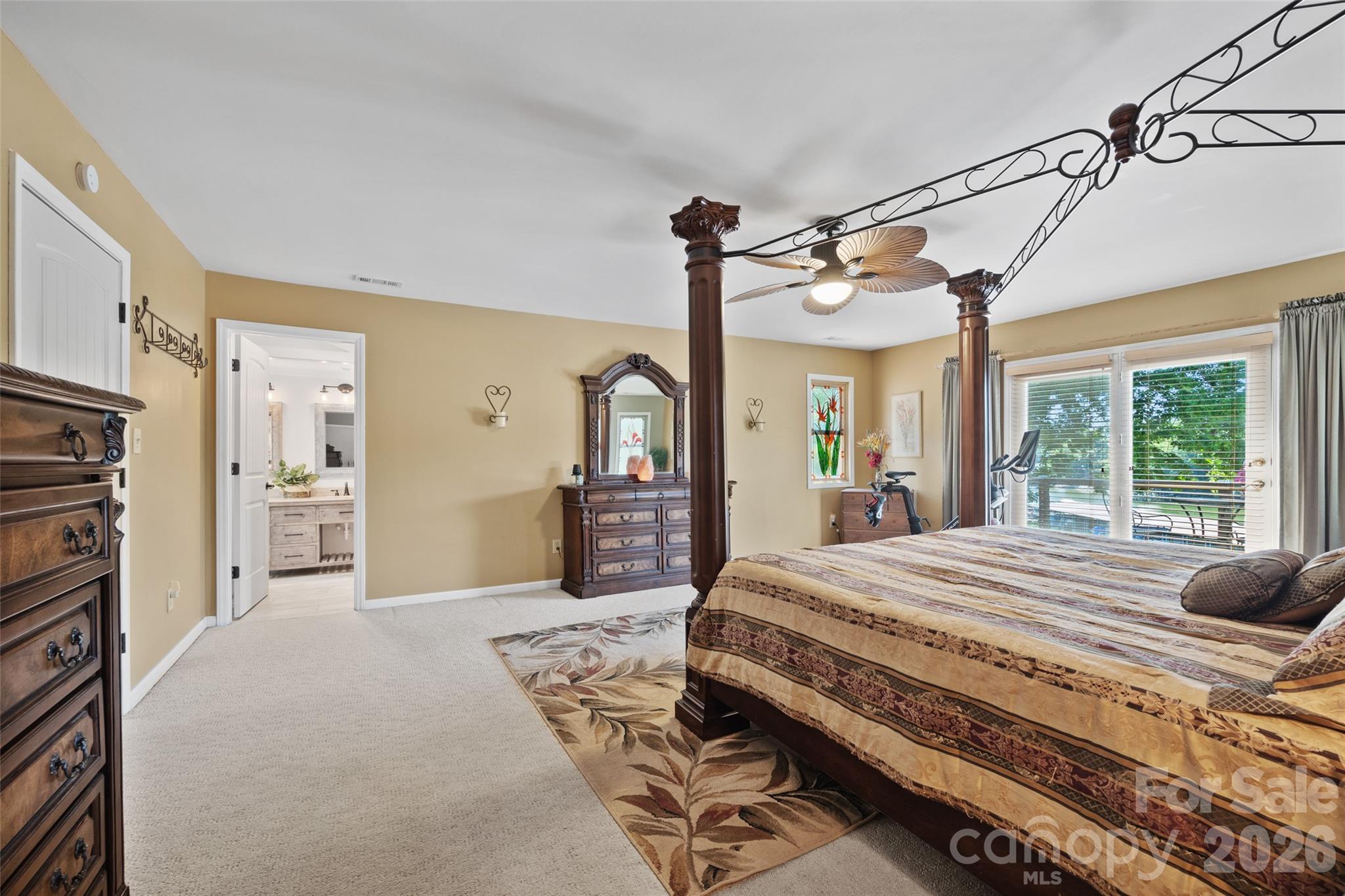 Tega Cay - Residential