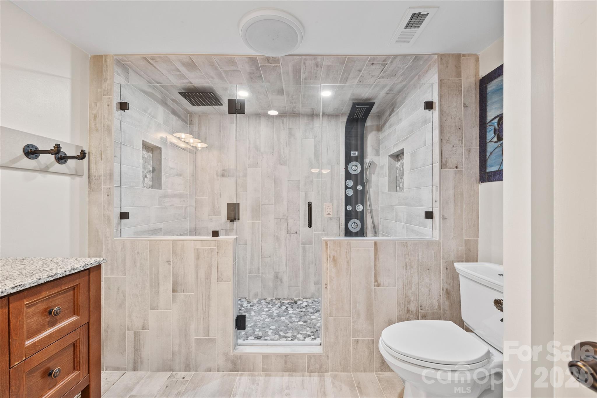 Tega Cay - Residential