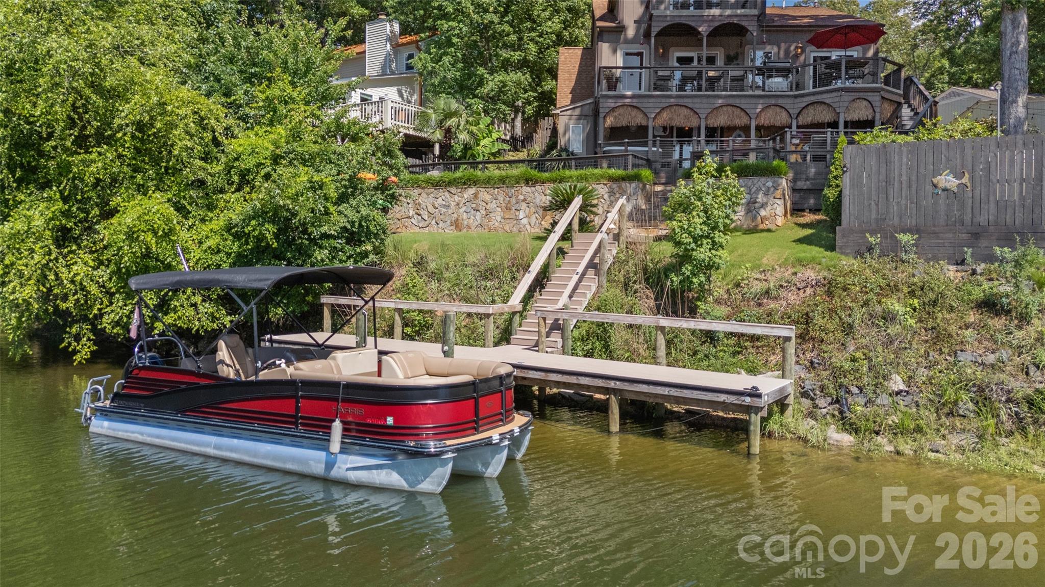 Tega Cay - Residential