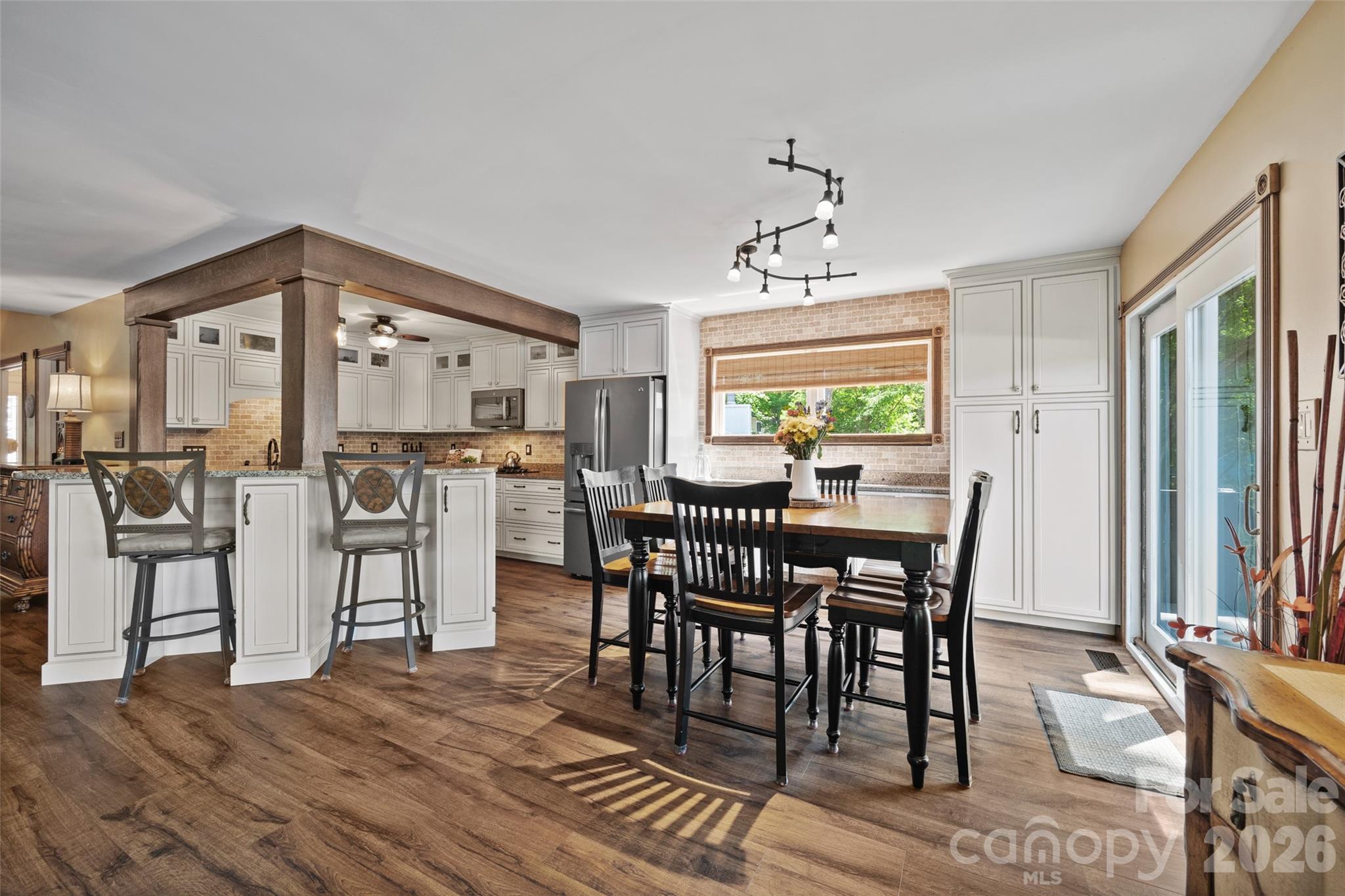 Tega Cay - Residential