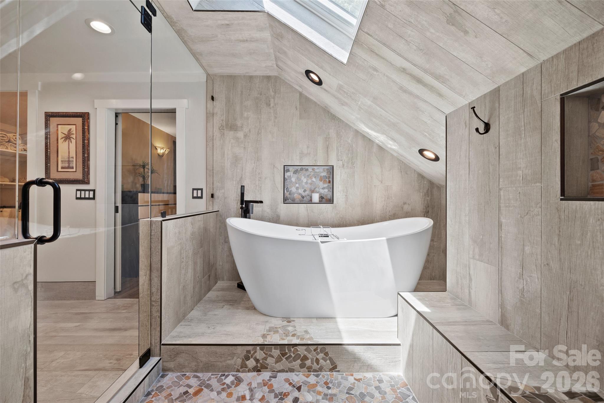 Tega Cay - Residential