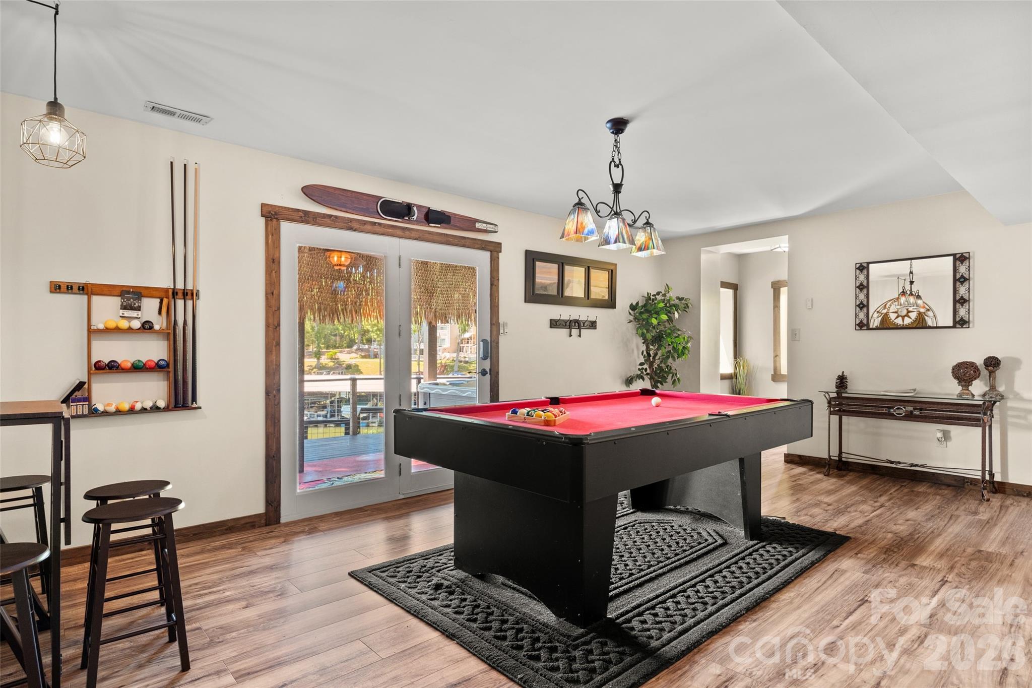 Tega Cay - Residential