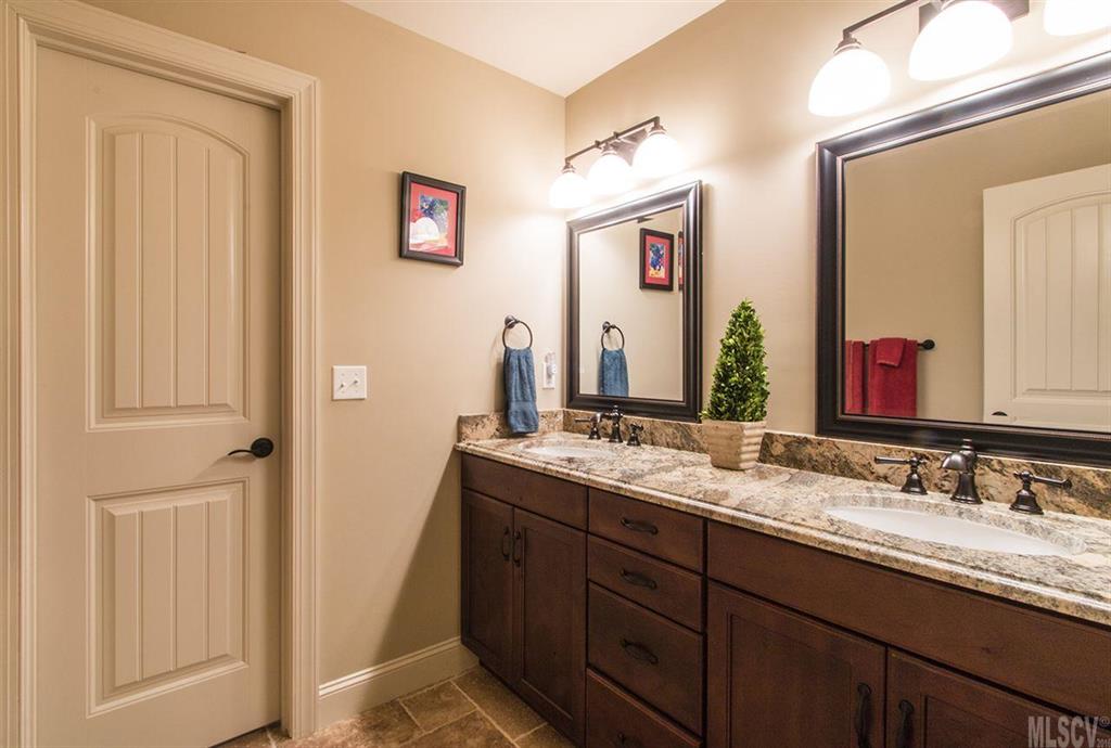 Moores Ferry - Residential