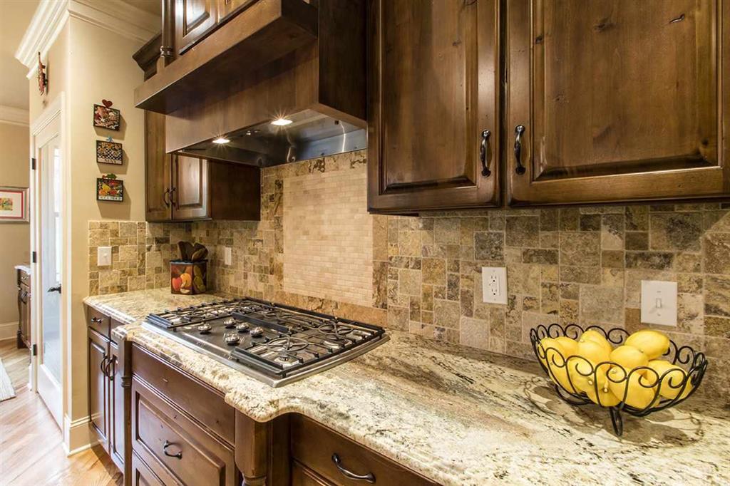 Moores Ferry - Residential