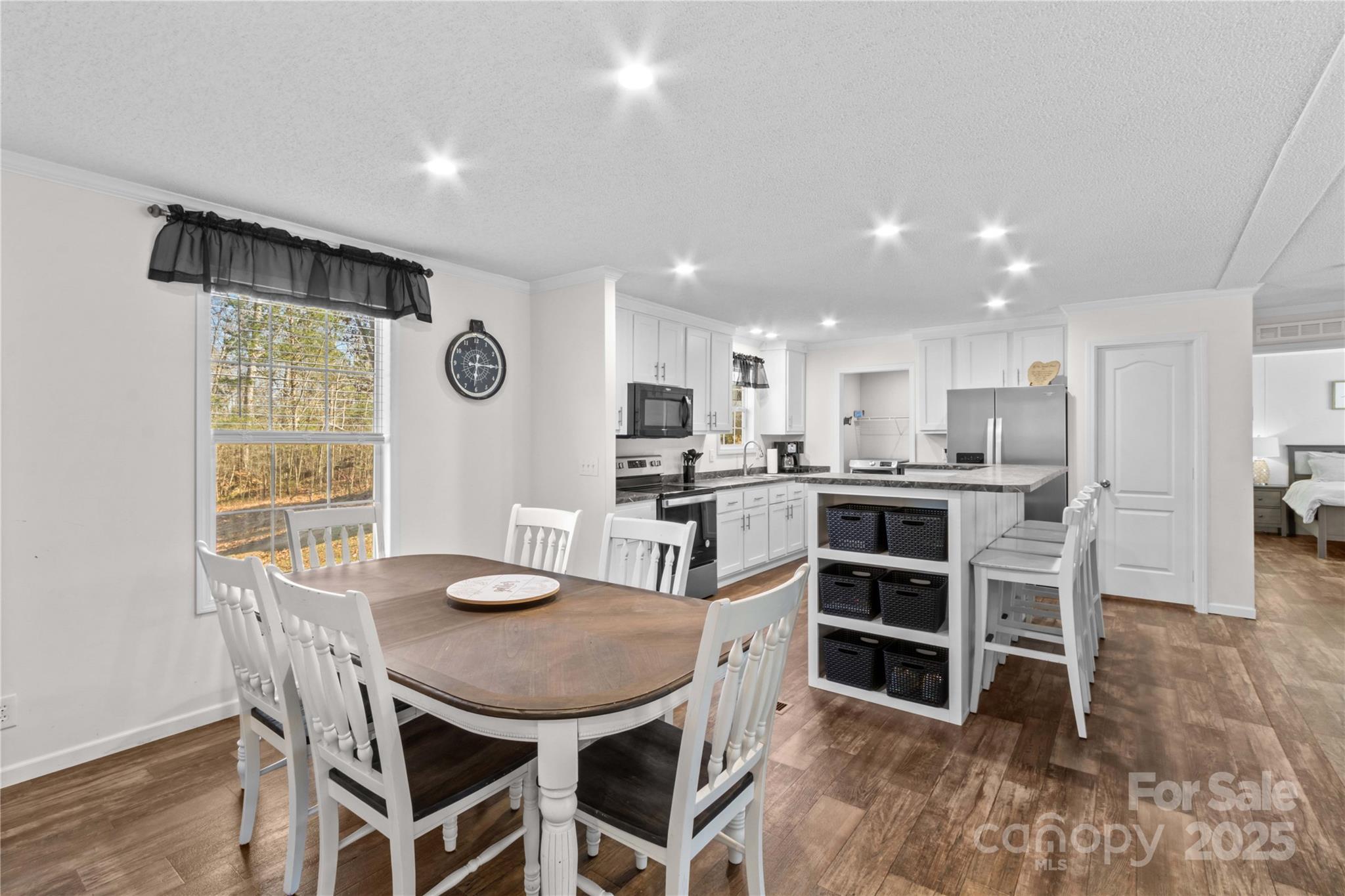 Spring Valley - Residential