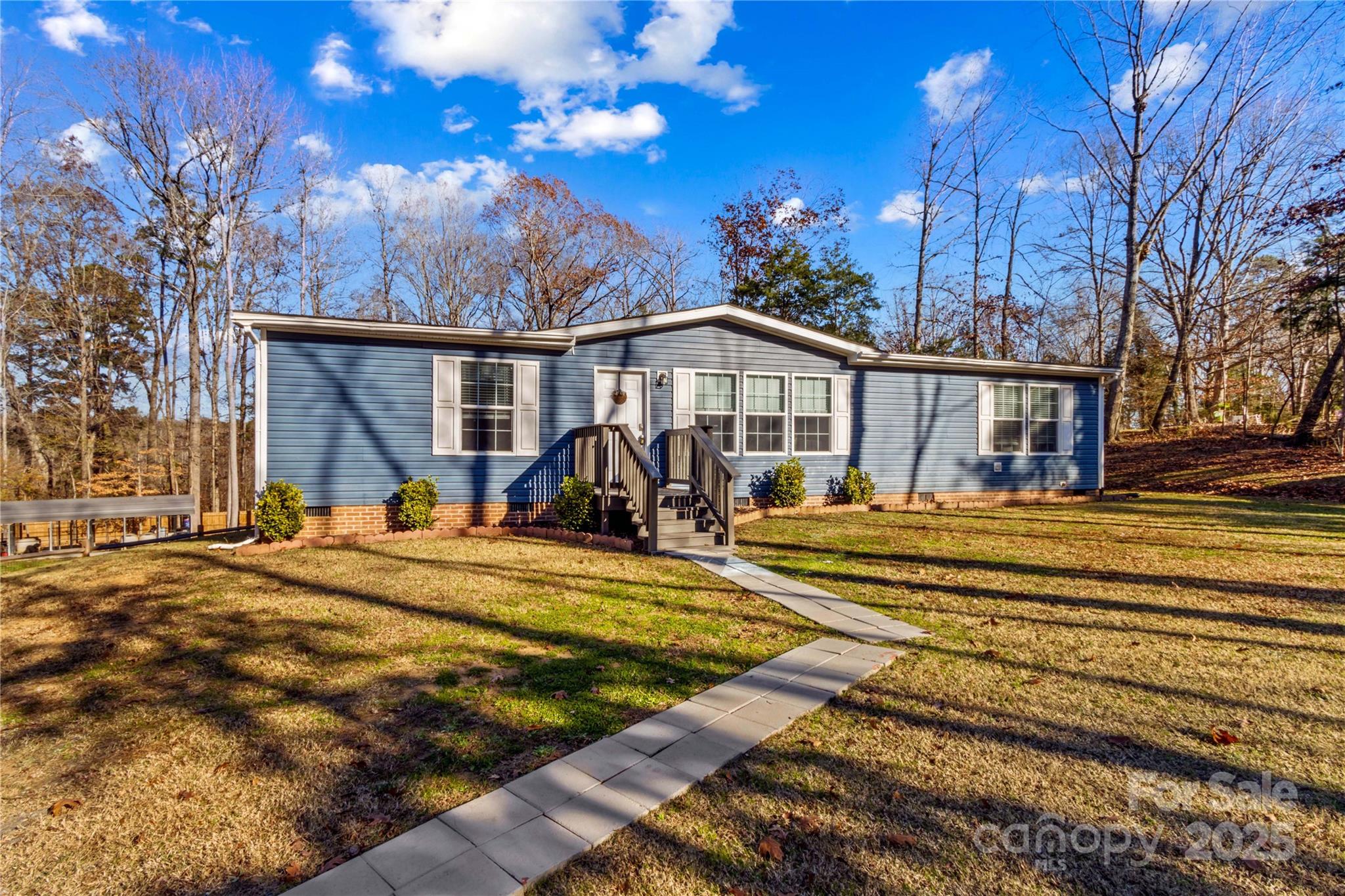 5900 Raintree Circle