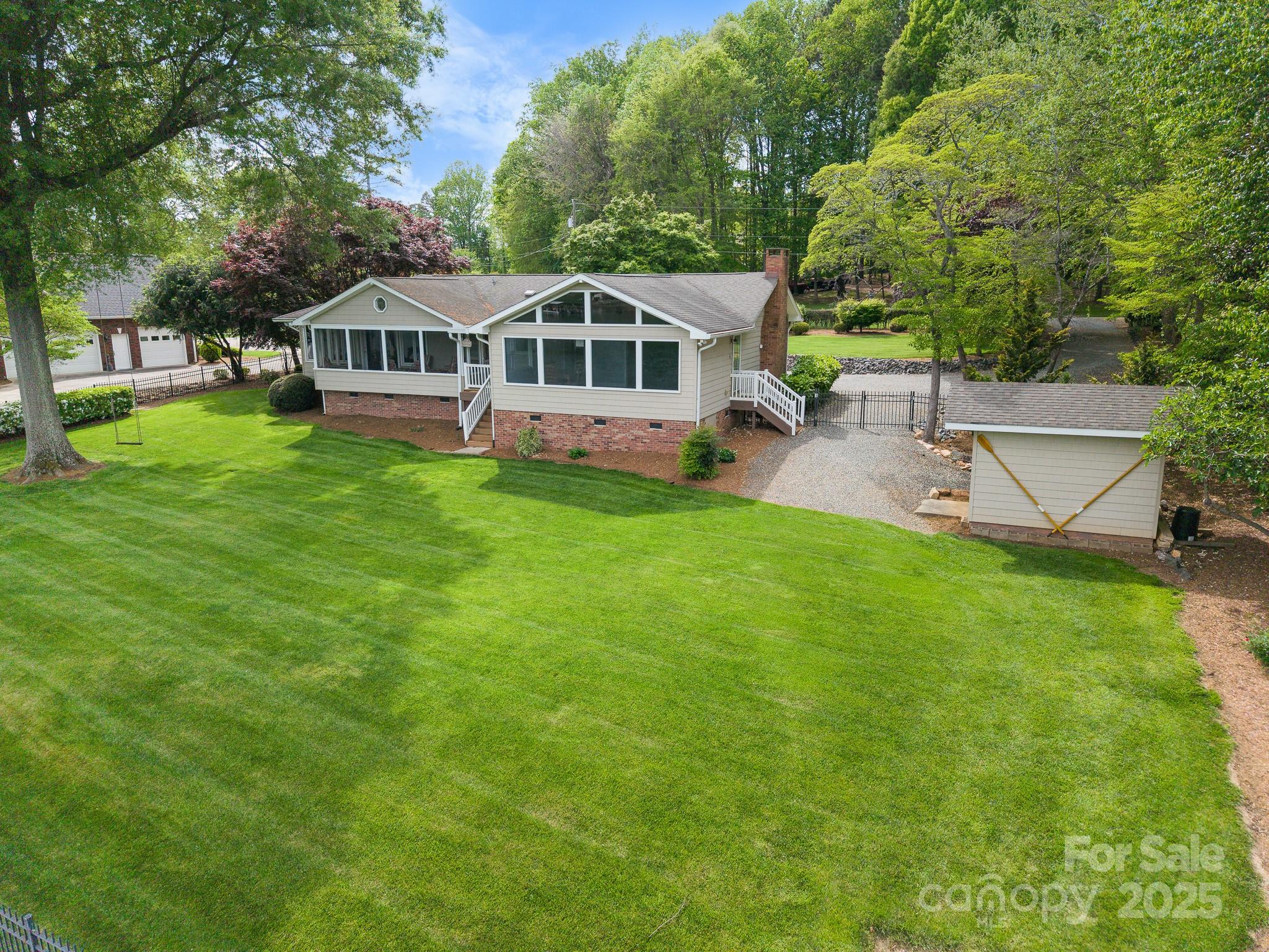 173 Riverwood Road
