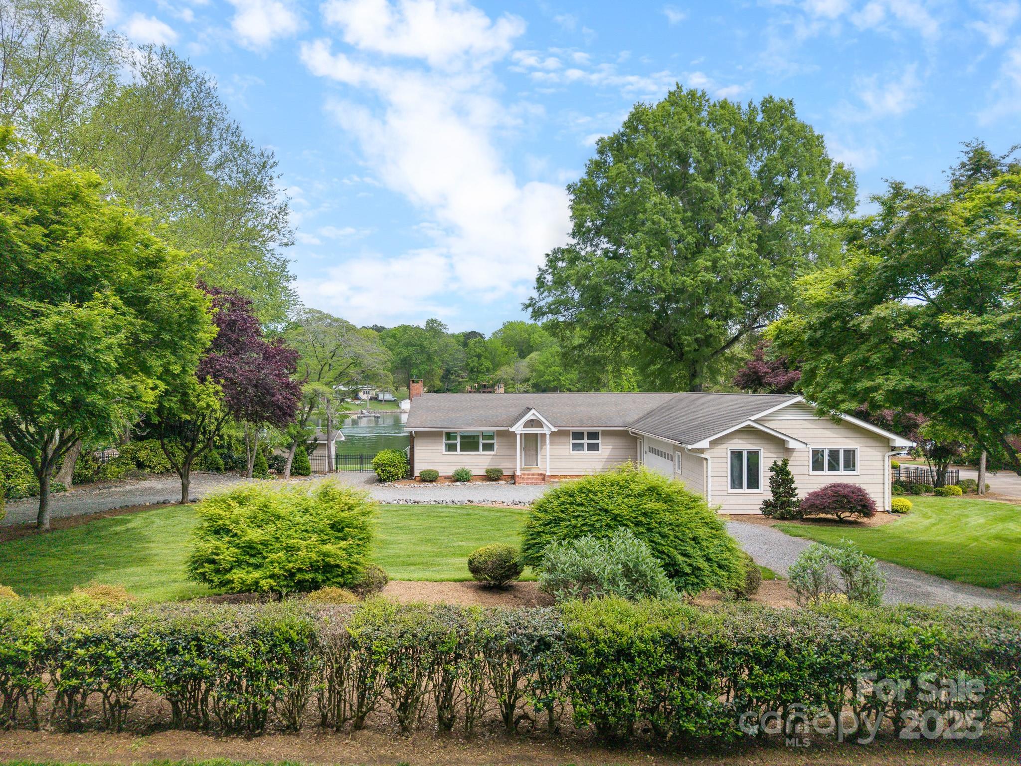 173 Riverwood Road