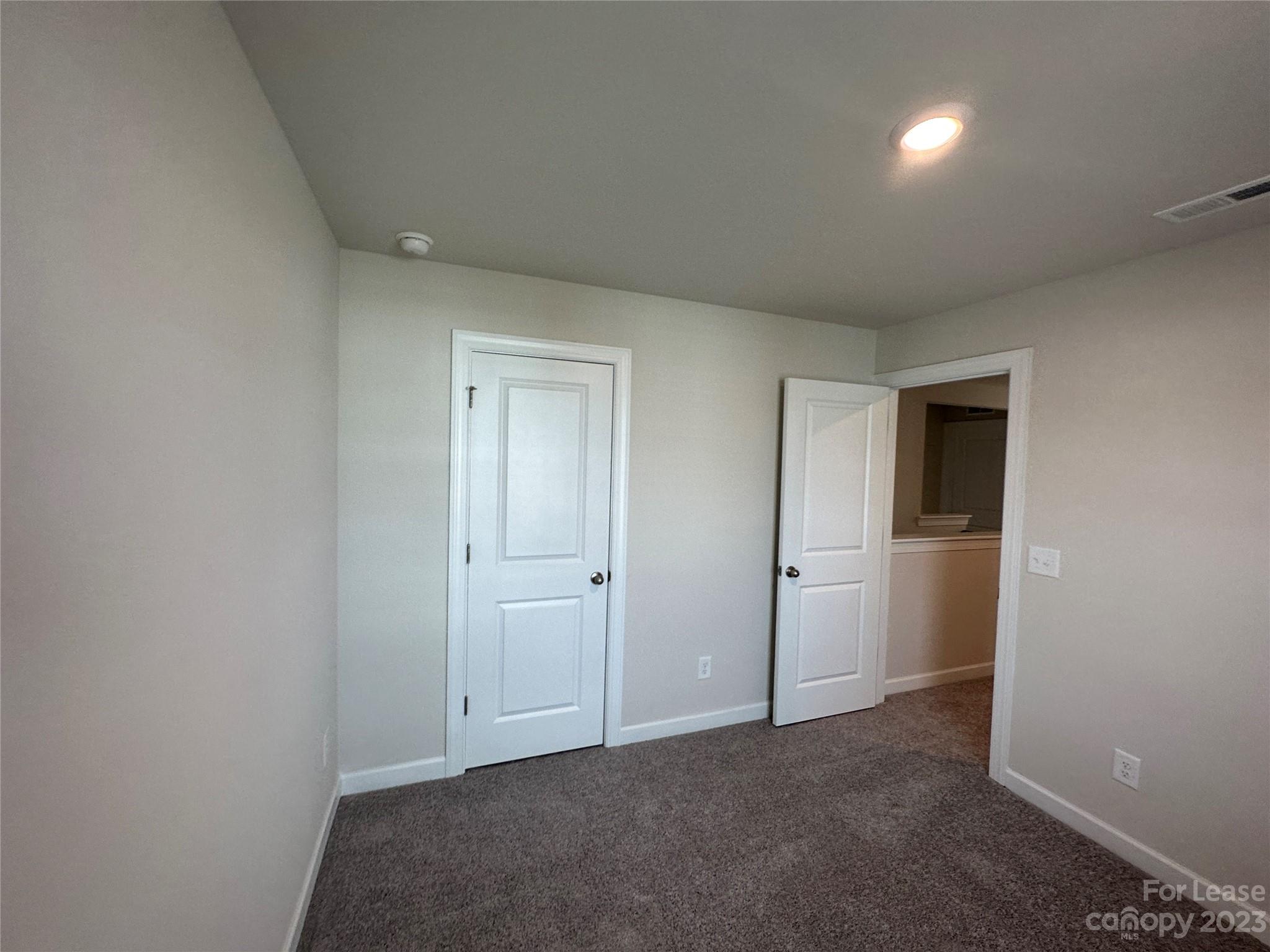 Morgan Hills - Residential Lease