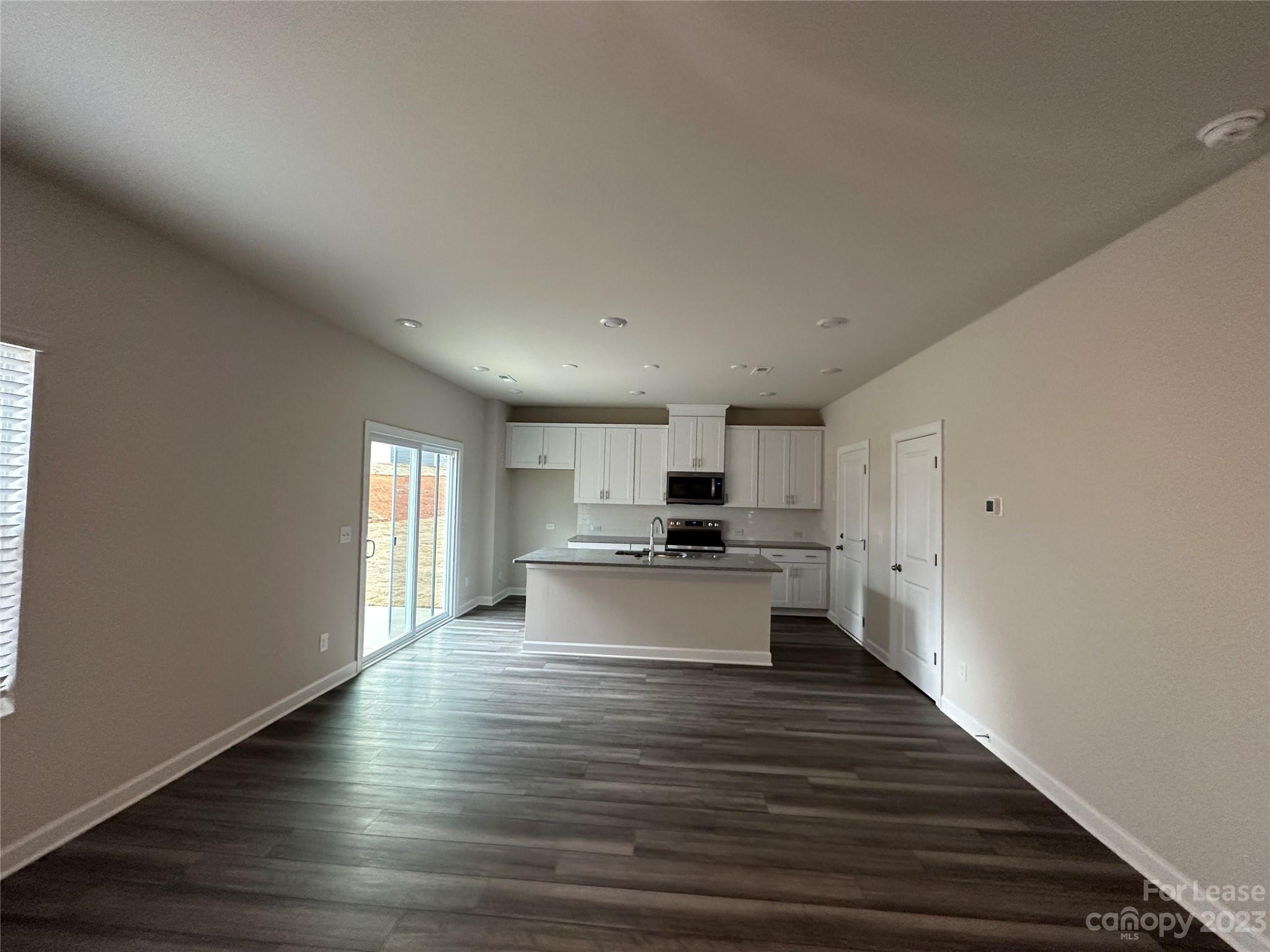 Morgan Hills - Residential Lease